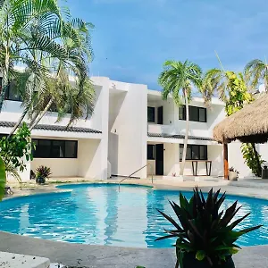 3* Hotel Casa Maca